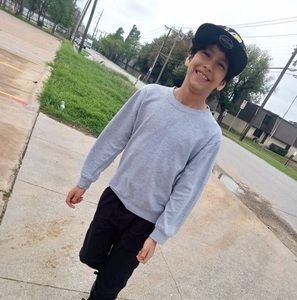 Meet your Posher, Yenifer